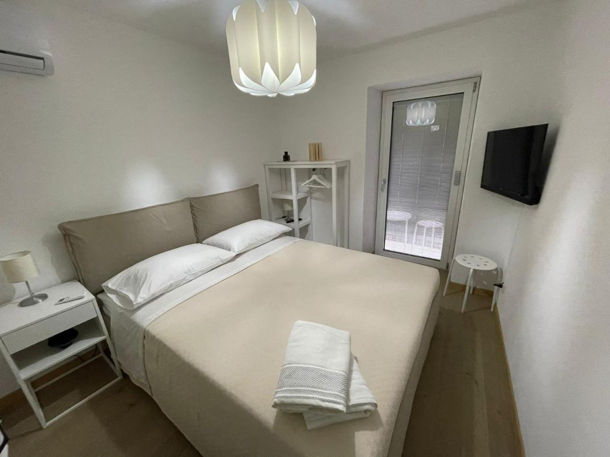 Ale E Franz Bed & Breakfast Чефалу Екстериор снимка
